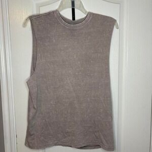 RSQ Grey/brown muscle tee with a‎ relaxed fit